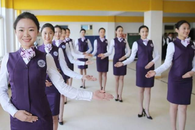 這些空乘服務手勢禮儀知識,你知道嗎? 禮儀服務